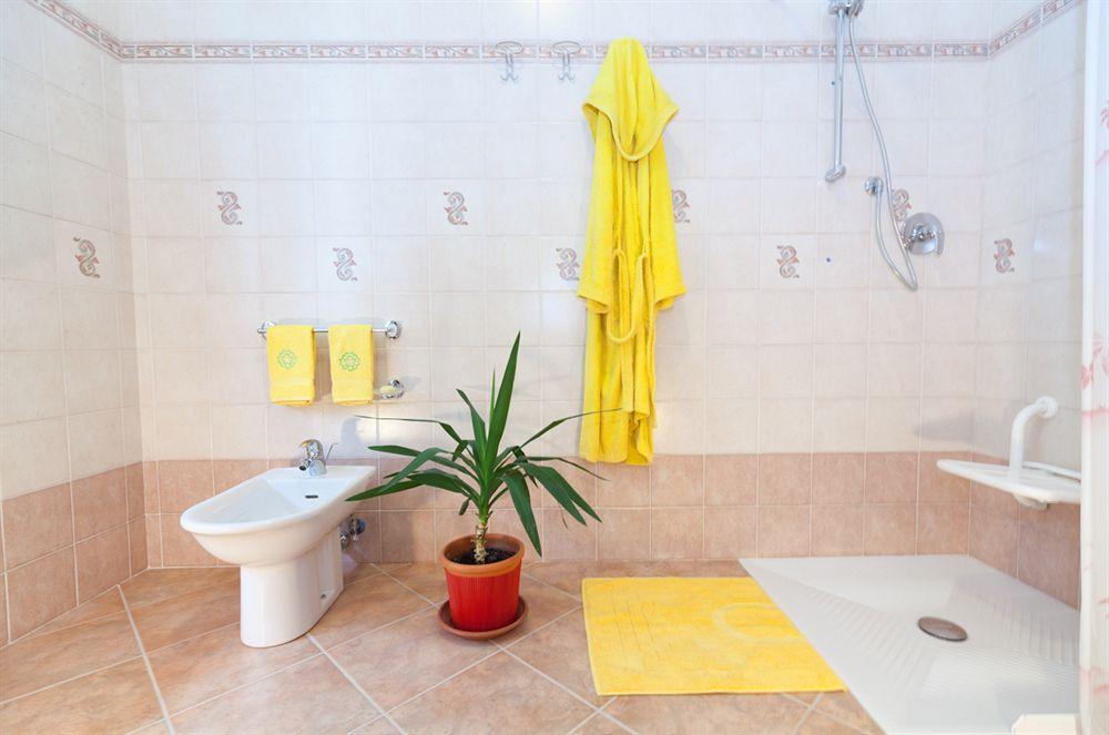Oasi Verde Castiglione Chiavarese Exteriör bild