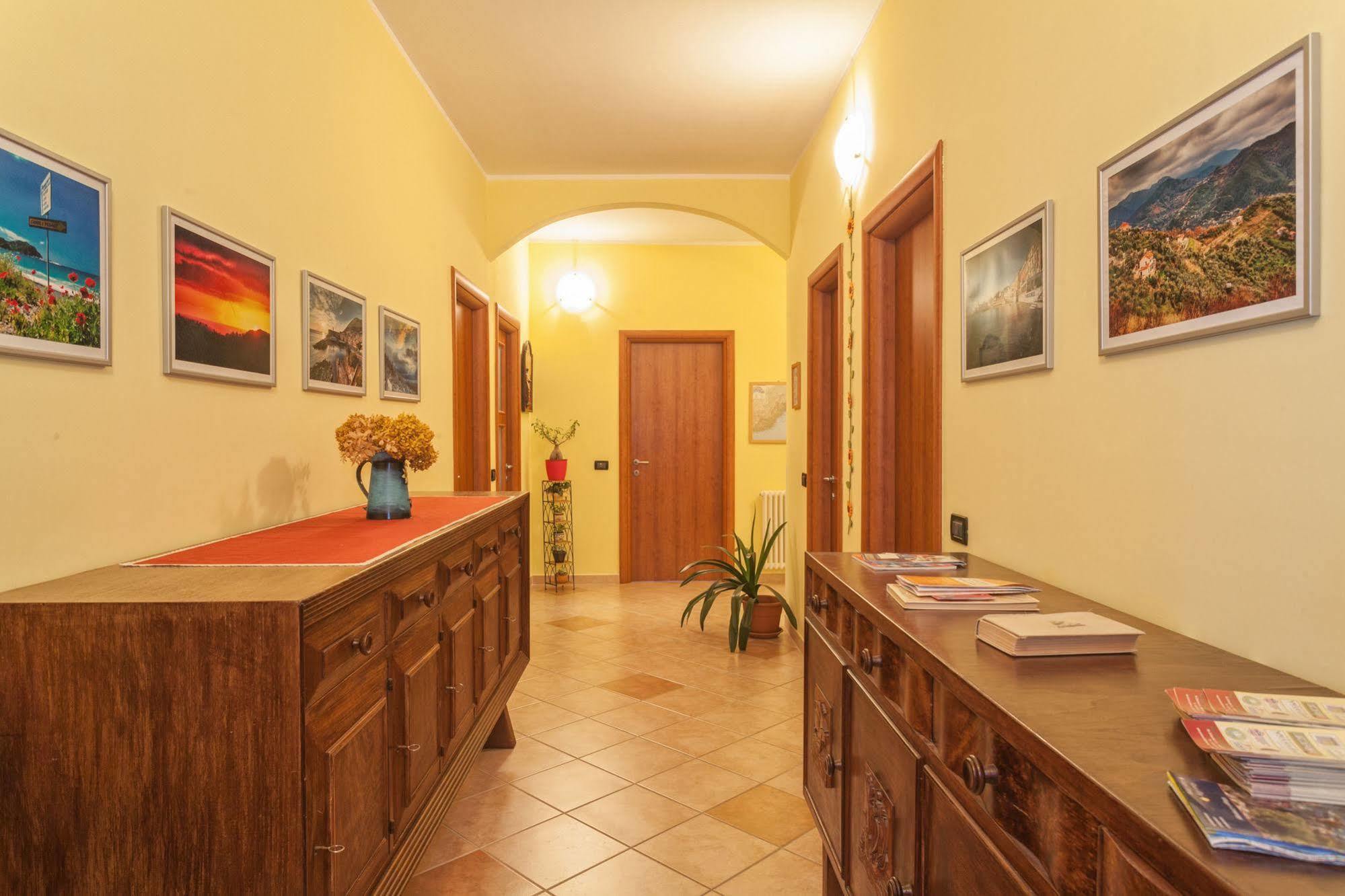 Oasi Verde Castiglione Chiavarese Exteriör bild
